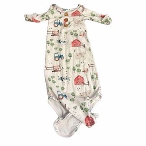 Caden lane knotted baby gown 0-3 month